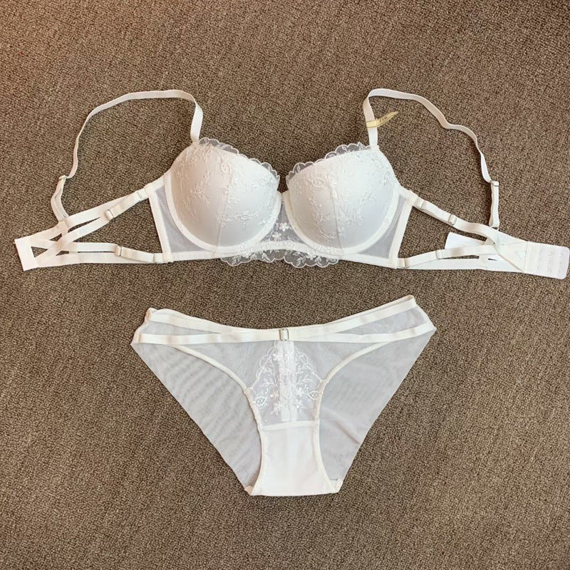 Gathering Bra and Underwear Set