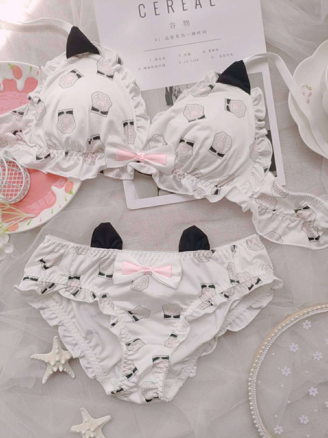 Two-dimensional Little Loli Bra Set