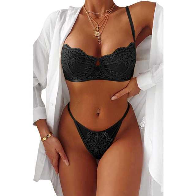 Hollow Mesh Wireless Bra Set