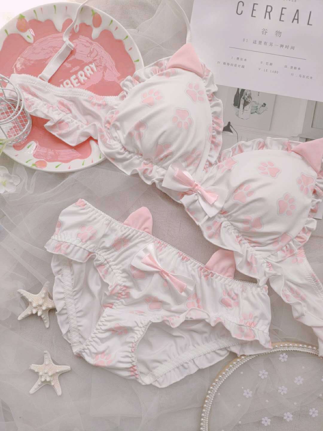 Two-dimensional Little Loli Bra Set